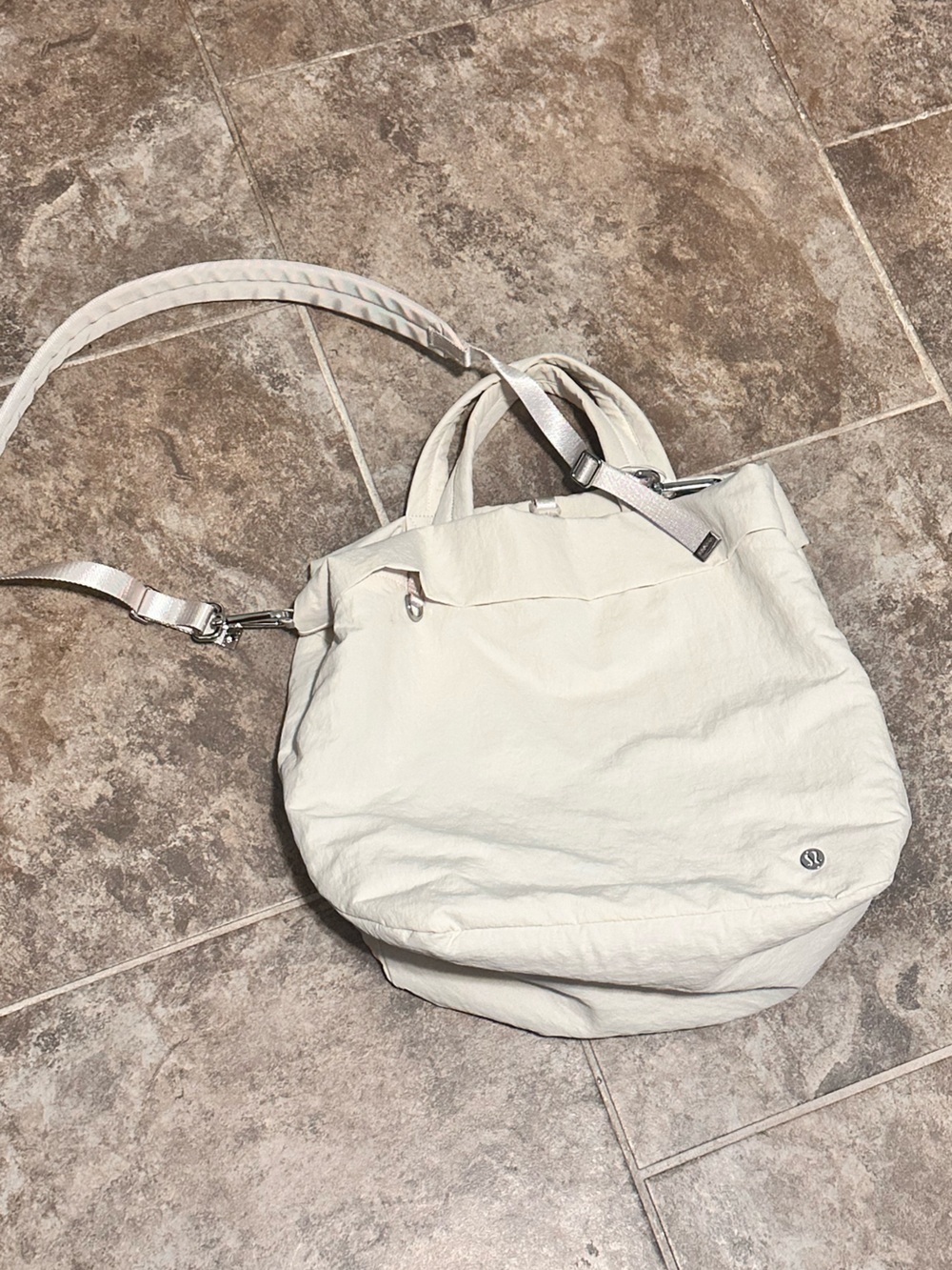 Lululemon Gym Bag - Picture 2 of 5
